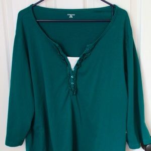 Long sleeve t-shirt in deep teal. 3x